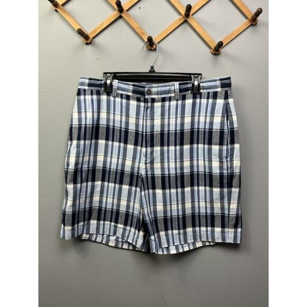 Tommy Hilfiger Shorts Mens Size 36‎ Blue Plaid Flat Front Casual Bermuda